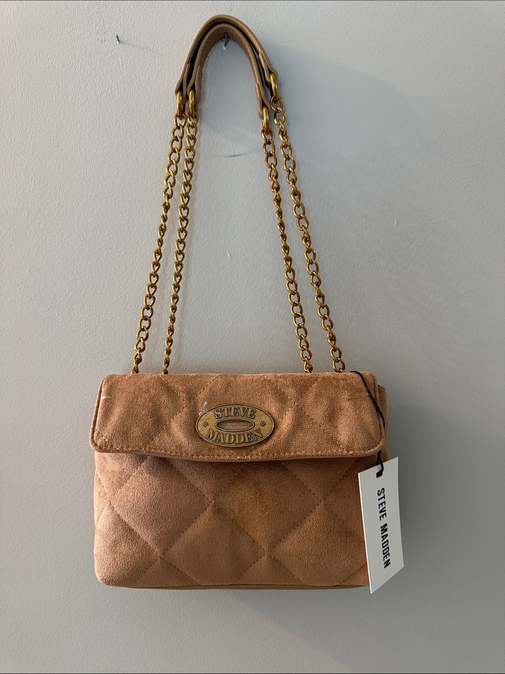 Steve Madden Quilted Tan Crossbody/Handbag with Gold Chain Strap, NWT
